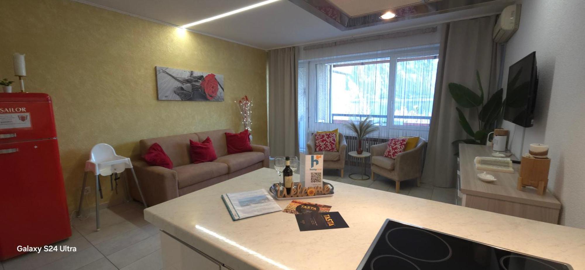 Relax-Lugano Lake Bissone Quarto foto